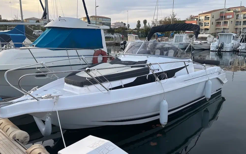 slider 0 B2 Marine Cap Ferret 752Cruiser