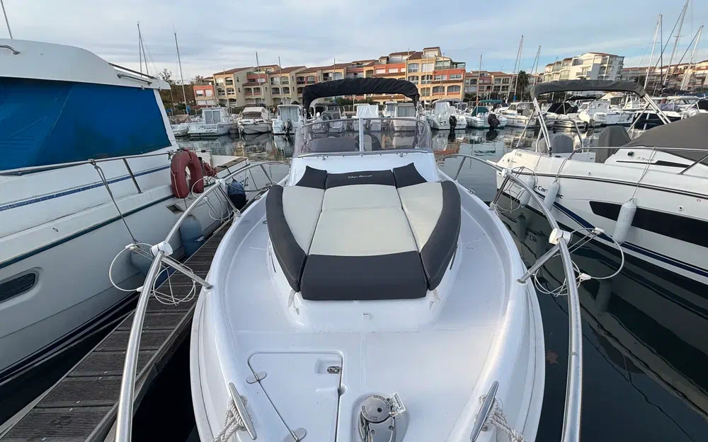 slider 2 B2 Marine Cap Ferret 752Cruiser