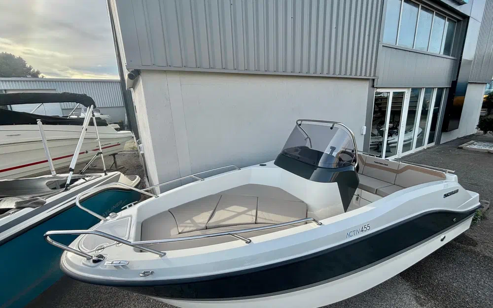 slider 1 Quicksilver Activ 455 Open