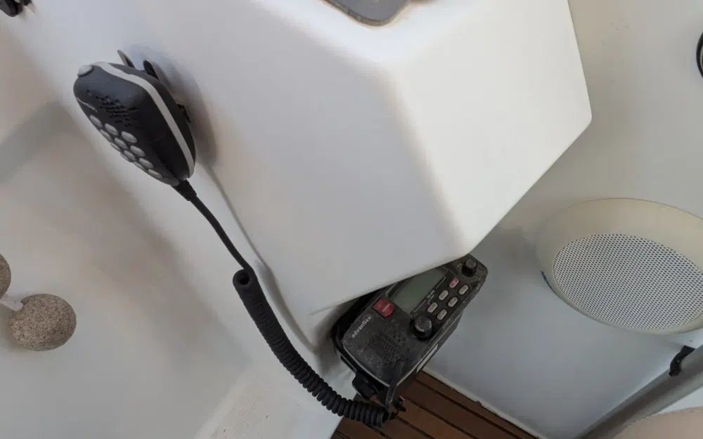 slider 9 Jeanneau Cap Camarat 8.5 WA