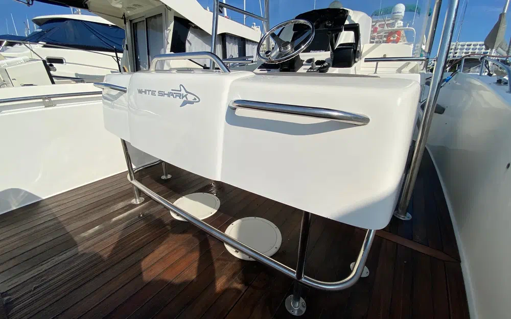 slider 21 White Shark 285