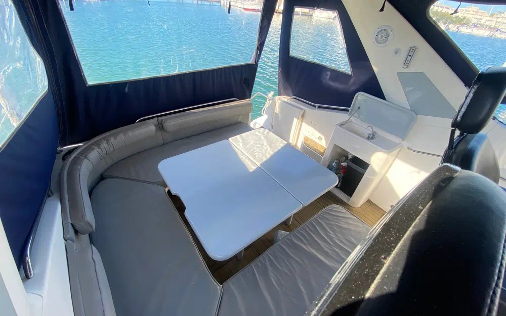 slider 34 Princess Riviera 32