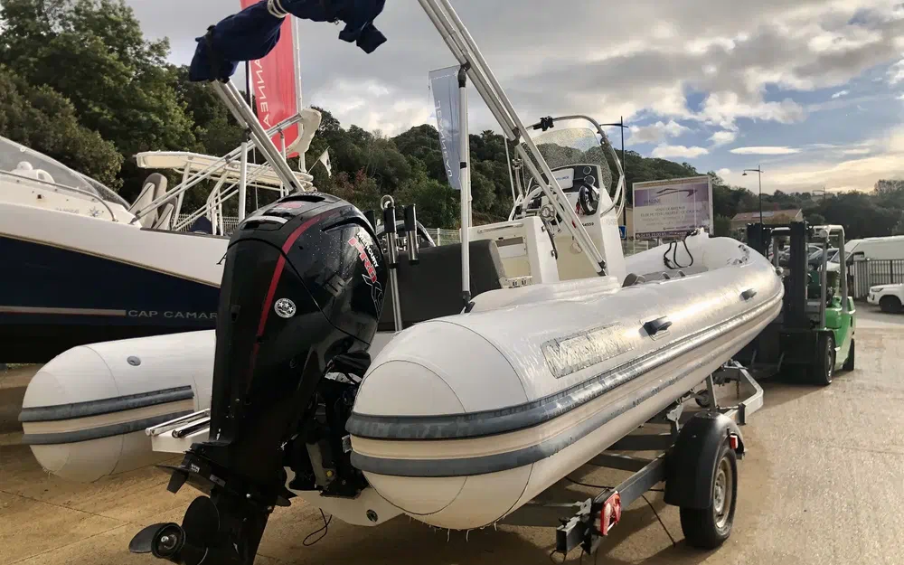 slider 11 Valiant 630 Classic