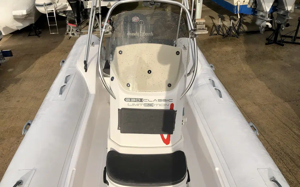 slider 7 Valiant 630 Classic