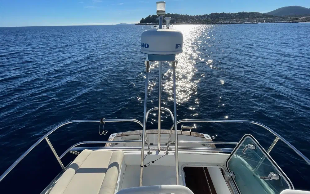 slider 11 Beneteau Antares 10.80