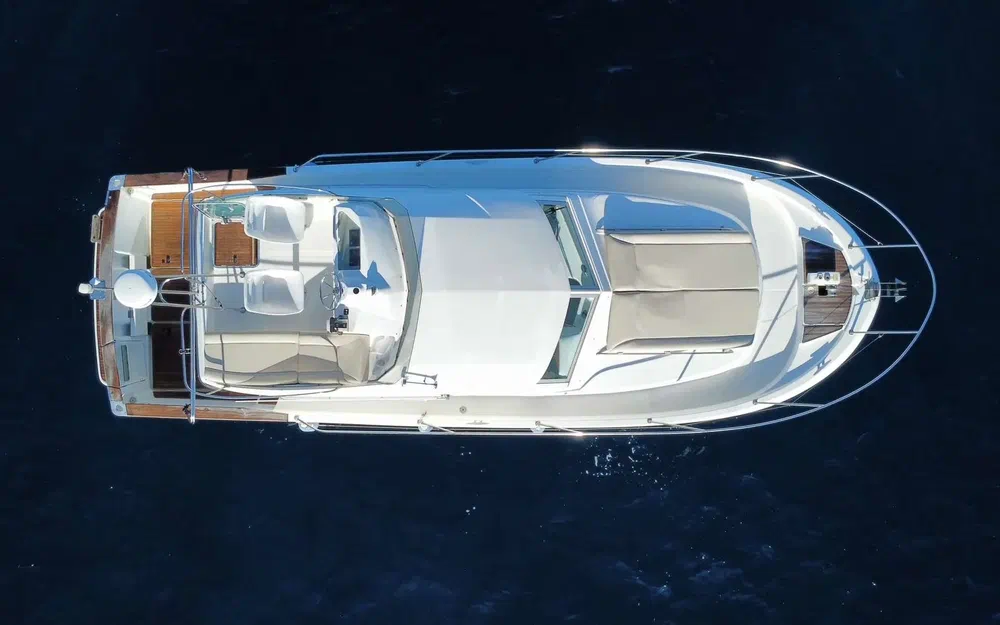 slider 7 Beneteau Antares 10.80