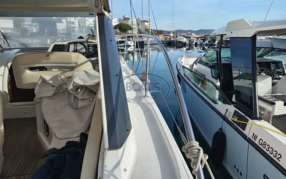 slider 2 Beneteau Gran Turismo 34