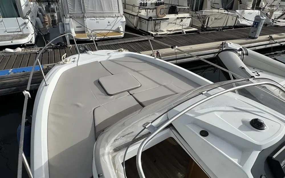 slider 8 Jeanneau Cap Camarat 7.5 WA