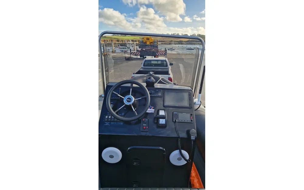 slider 9 Tarpon DV 65