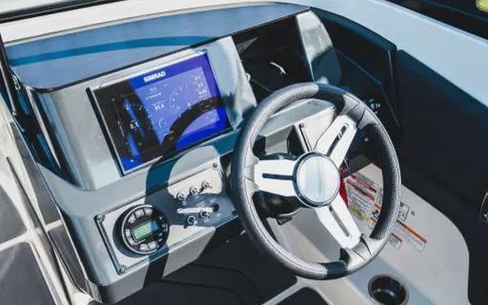 slider 3 Bayliner V20