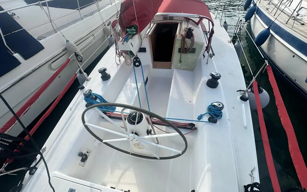 slider 10 J Boats  J 120