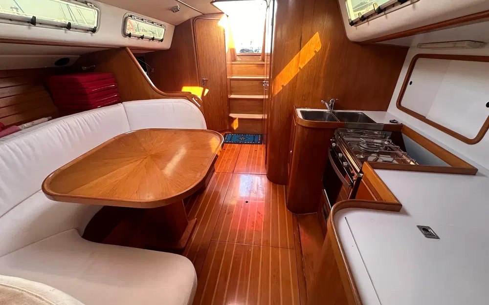 slider 23 J Boats  J 120