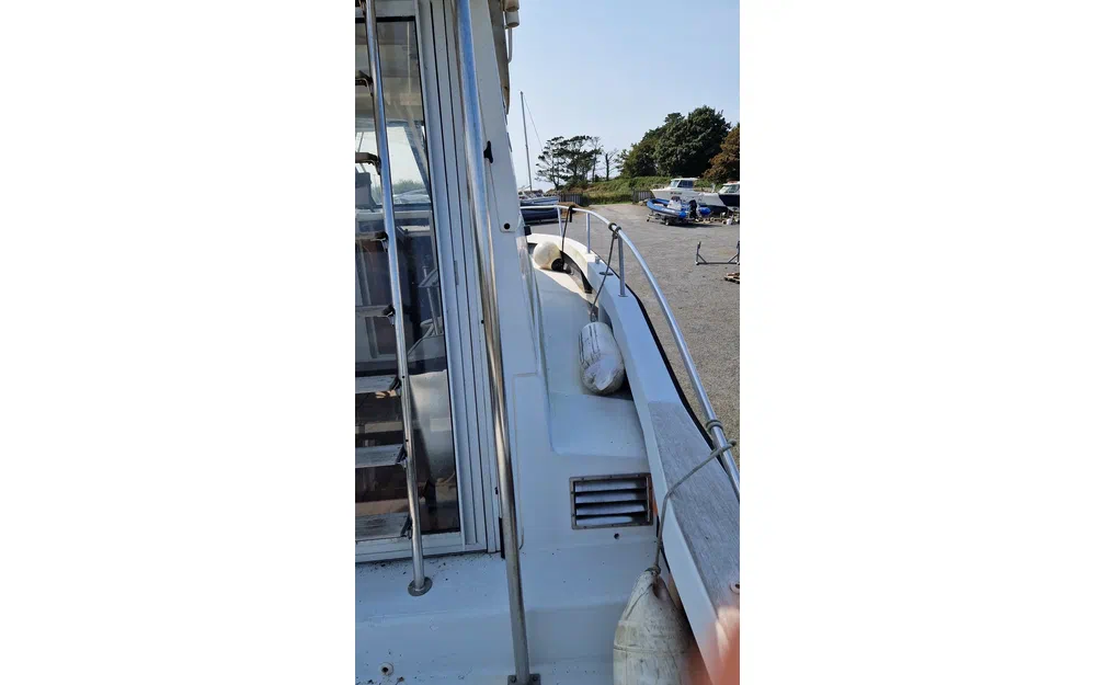 slider 9 Jeanneau Merry Fisher 930