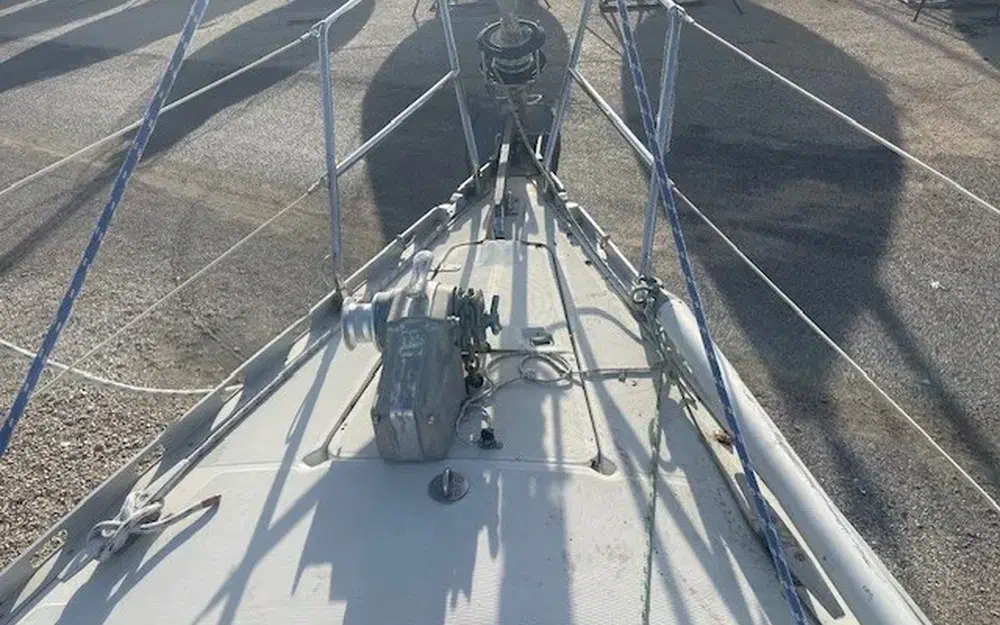 slider 11 Beneteau First 345