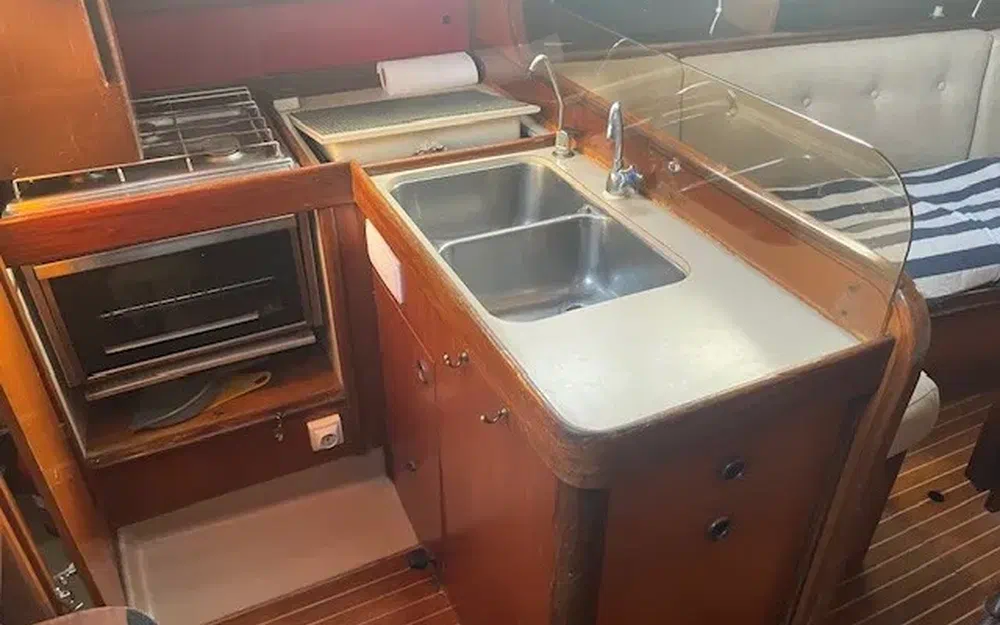 slider 25 Beneteau First 345