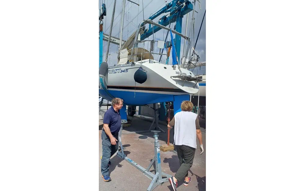 slider 42 Beneteau First 345