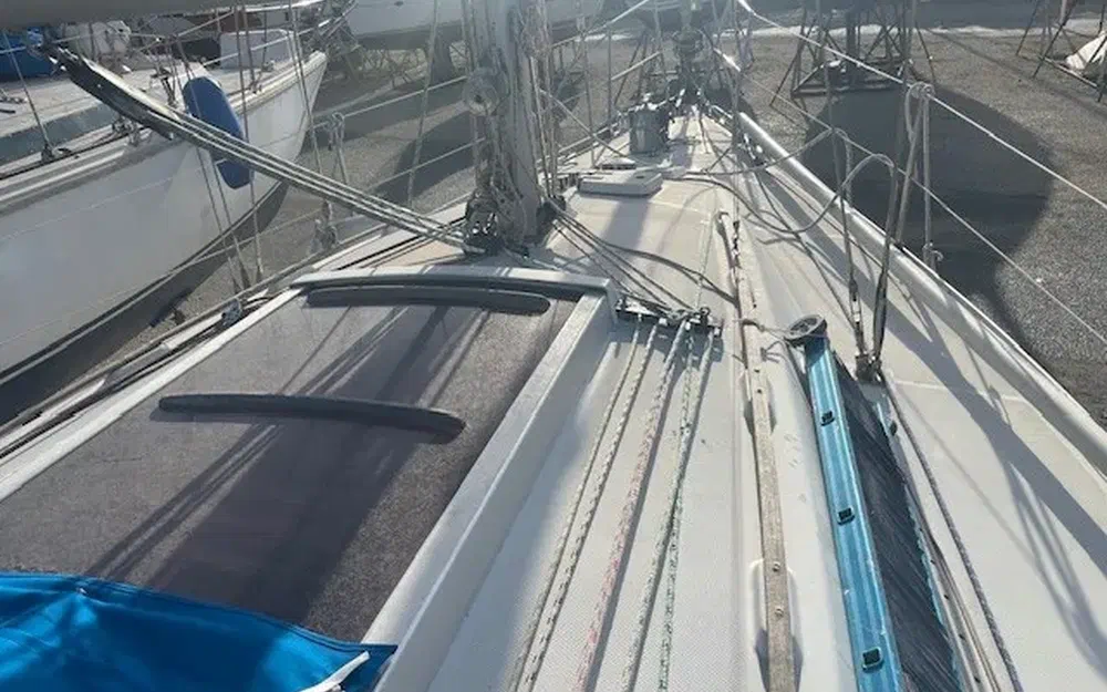 slider 8 Beneteau First 345