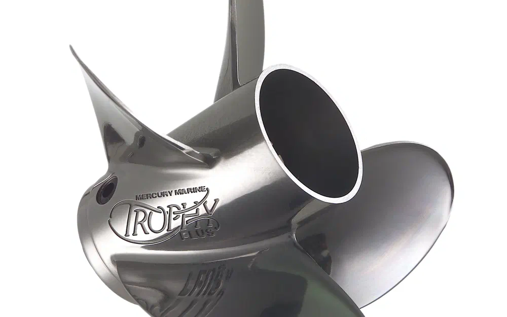 slider 0 Trophy Plus 40 CT - 225 CV