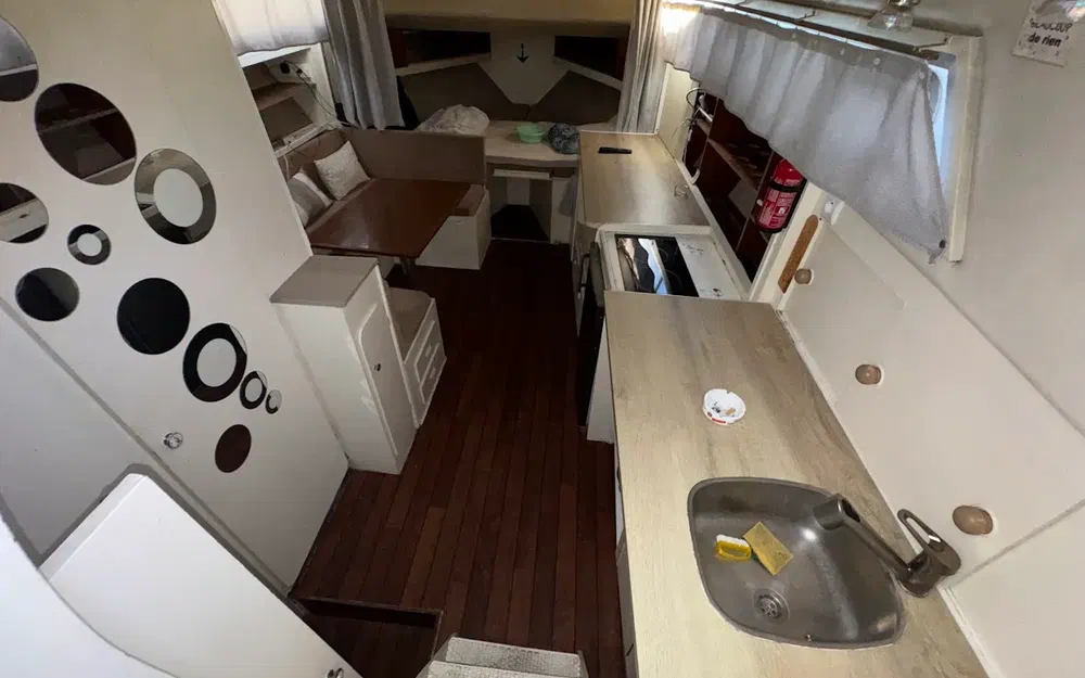 slider 5 Essex Yacht Cleopatra 1000