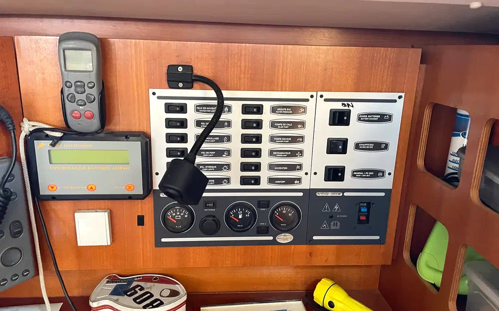 slider 24 Dufour  34