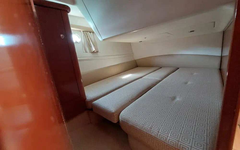 slider 12 Jeanneau Prestige 36