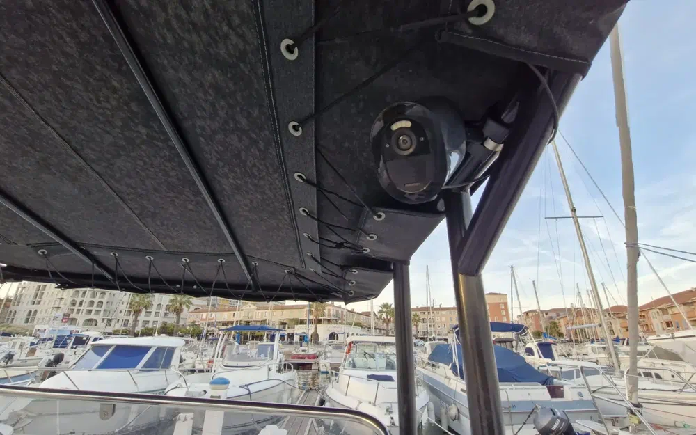 slider 11 Beneteau Flyer 7 SUNdeck
