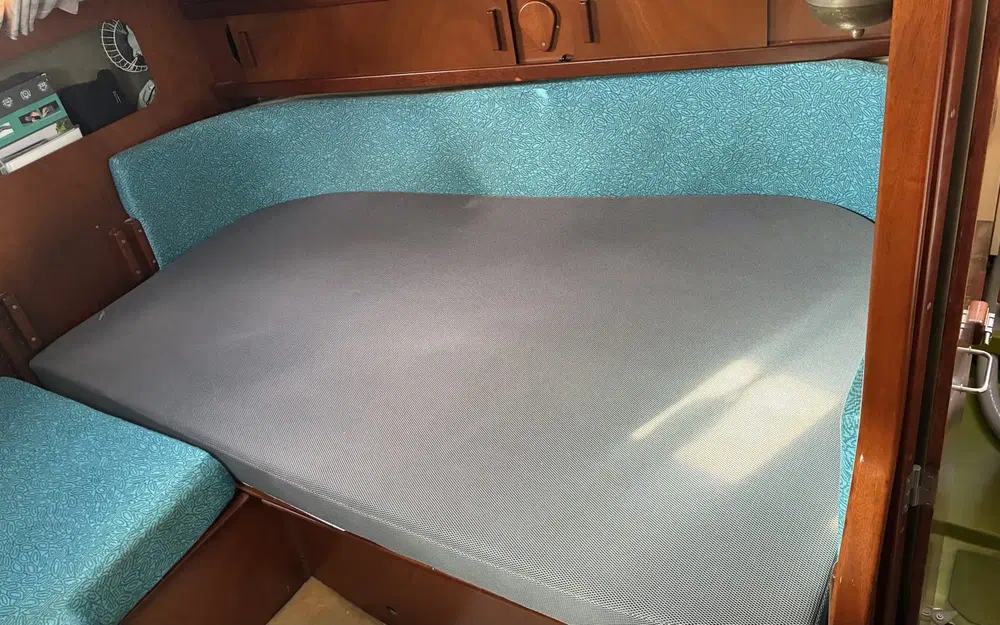 slider 4 Amel Maramu