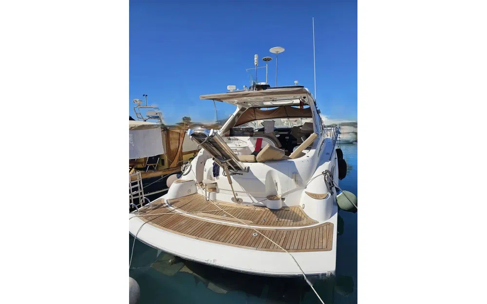 slider 1 Sealine  S 43