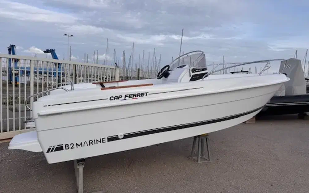 slider 0 B2 Marine CAP FERRET 522 OPEN