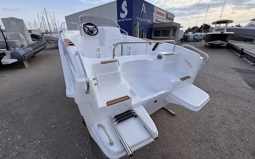 slider 2 B2 Marine CAP FERRET 522 OPEN