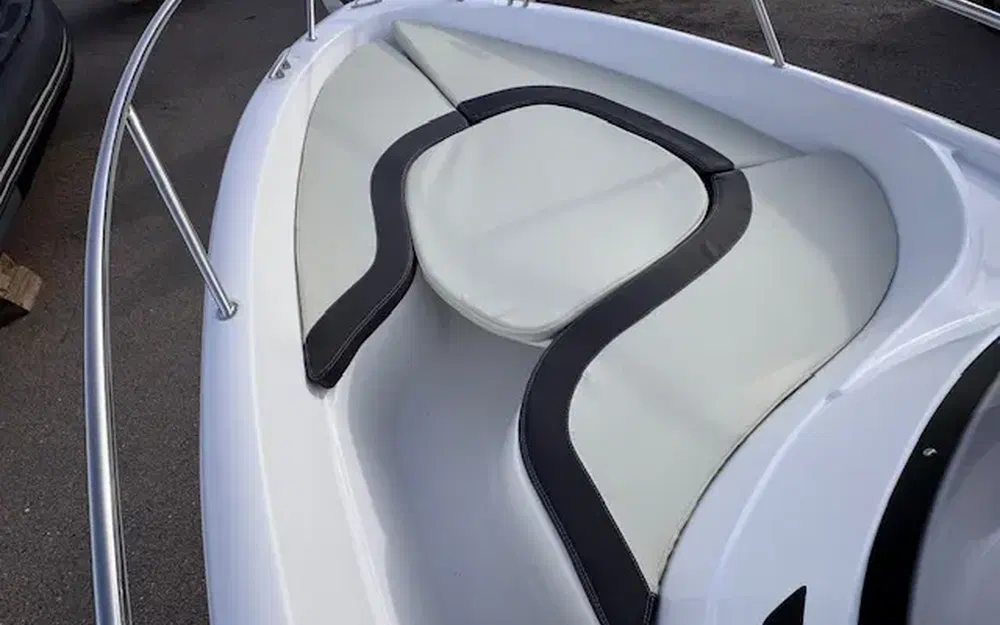 slider 8 B2 Marine CAP FERRET 522 OPEN