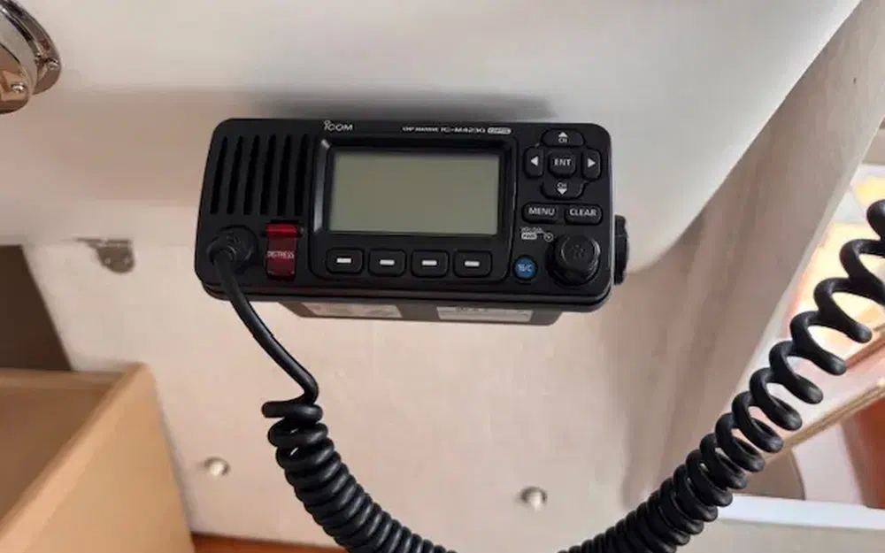 slider 14 B2 Marine Cap Ferret 652Cabin Cruiser