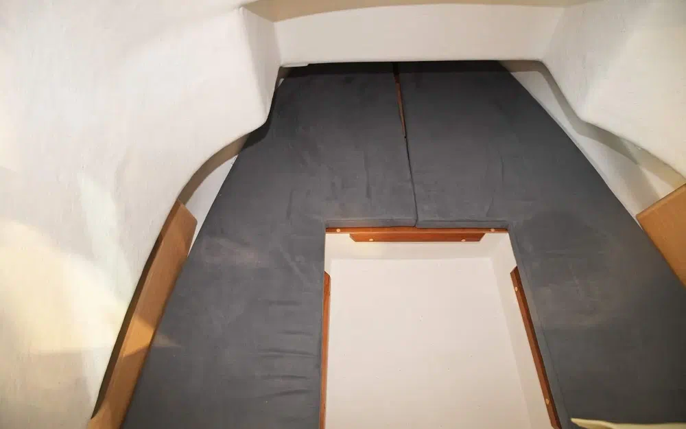 slider 4 B2 Marine Cap Ferret 702Open