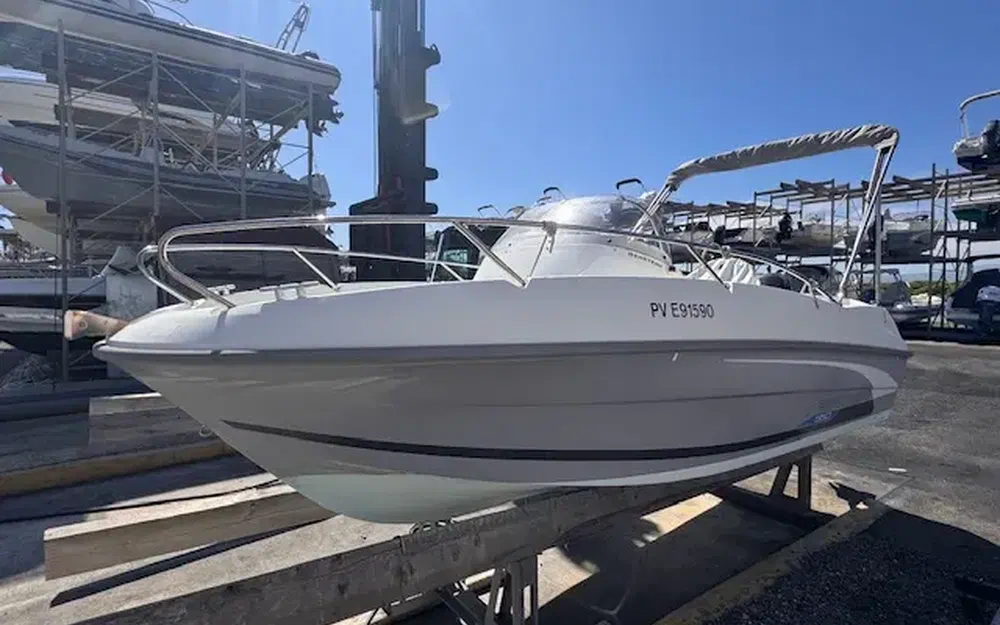 slider 1 Beneteau Flyer 550 Sun Deck