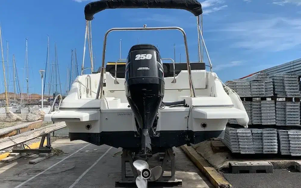 slider 2 Beneteau Flyer 7.7 SPORTdeck