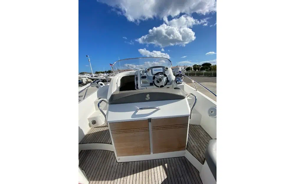 slider 8 Beneteau Flyer 850 Sun Deck