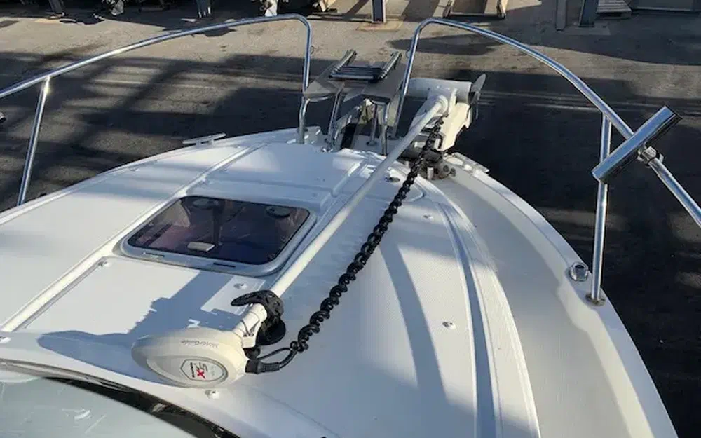 slider 17 Beneteau Antares 8 OB V2