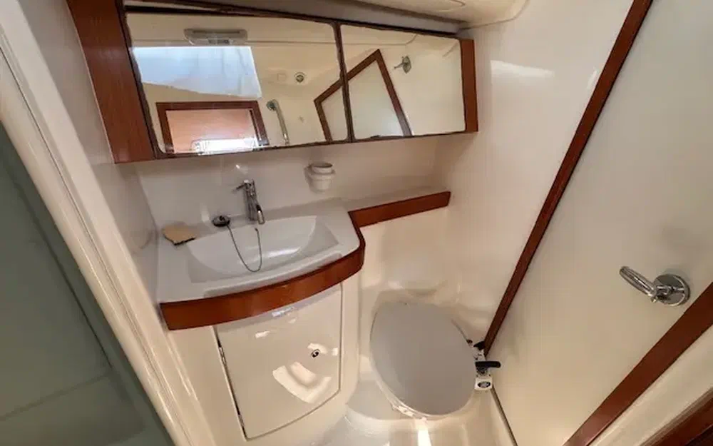 slider 9 Beneteau Oceanis 40