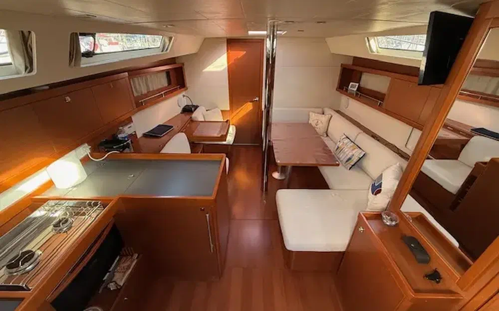 slider 11 Beneteau Oceanis 41