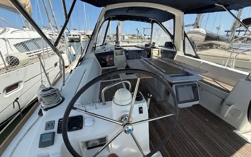 slider 6 Beneteau Oceanis 41
