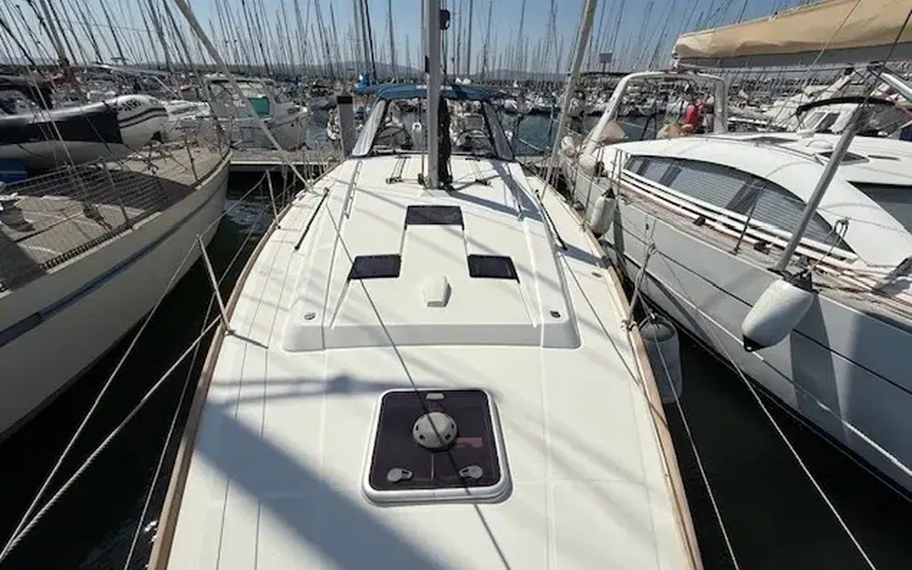 slider 7 Beneteau Oceanis 41