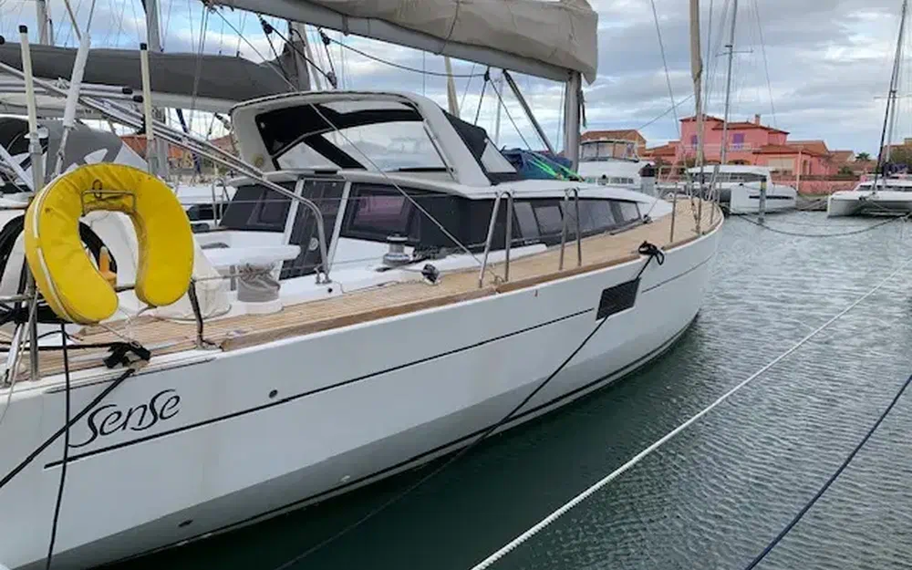 slider 0 Beneteau Sense 46