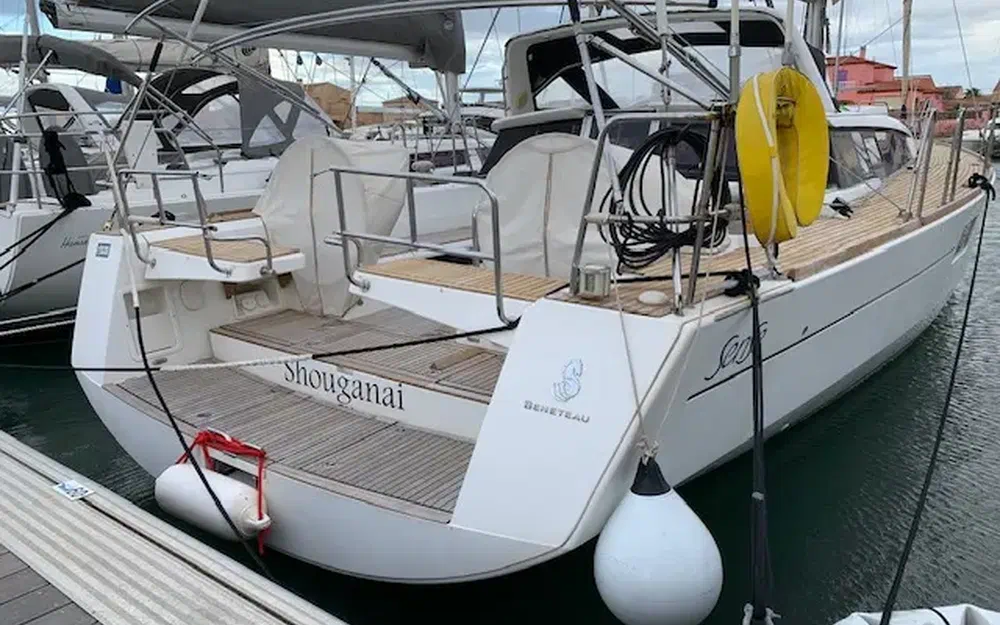 slider 2 Beneteau Sense 46