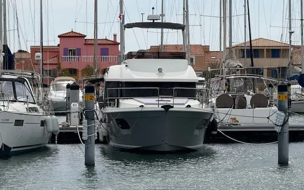 slider 3 Beneteau Swift Trawler 35