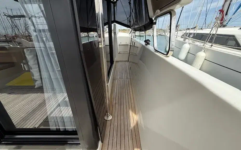 slider 8 Beneteau Swift Trawler 35