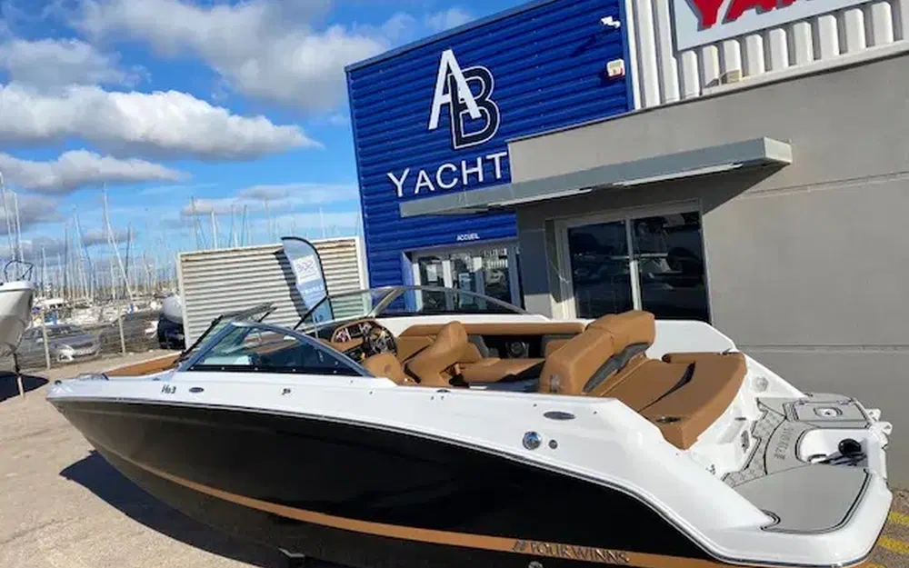 slider 6 Four Winns HD3OB