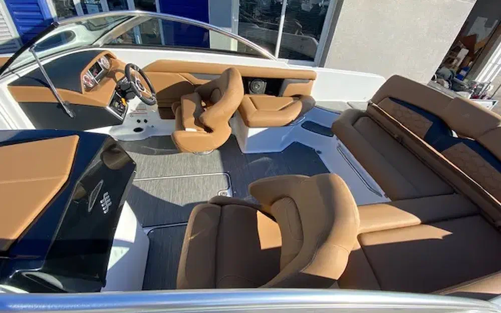 slider 8 Four Winns HD3OB