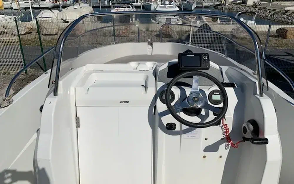 slider 12 Jeanneau Cap Camarat 5.5 CCCap Camarat 5.5 Style