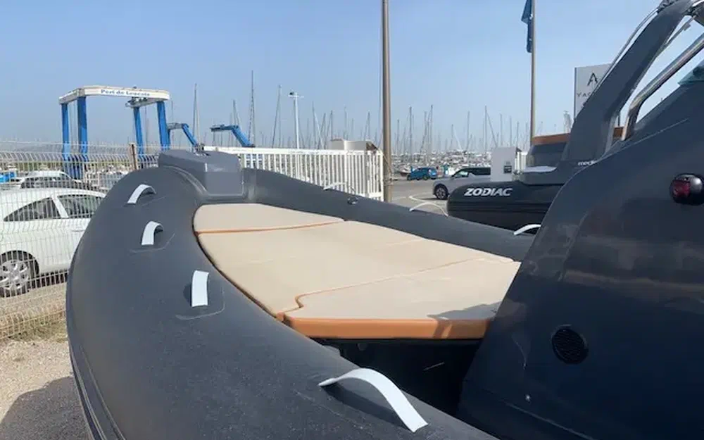 slider 8 Zodiac Medline 6.8