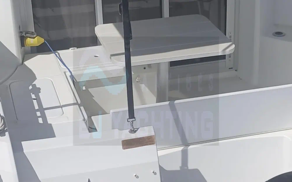 slider 7 Jeanneau Merry Fisher 695